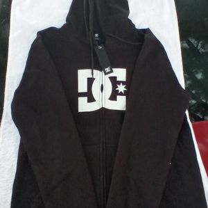 Brand new sweater | dc